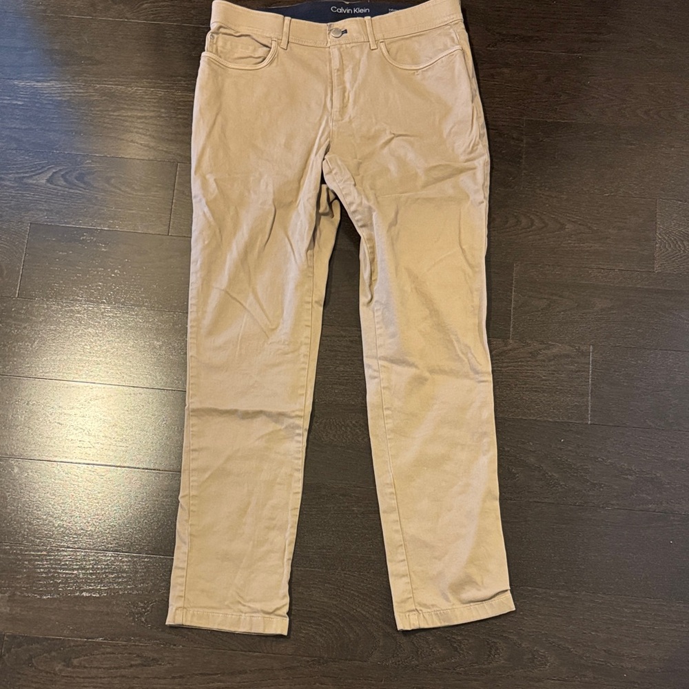 Calvin Klein Men's Beige Slim Pants